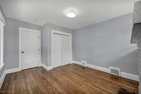 1328 E 86th Cleveland OH 44108