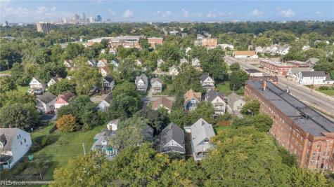 1328 E 86th Cleveland OH 44108