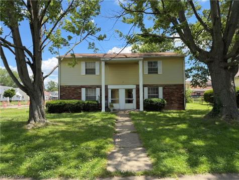 2305-2307 Hamilton Avenue Lorain OH 44052