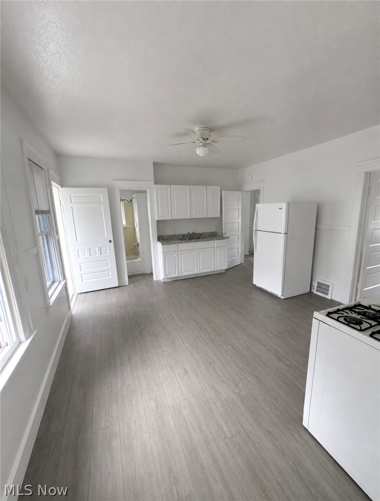 6734 Baxter Avenue Cleveland OH 44105
