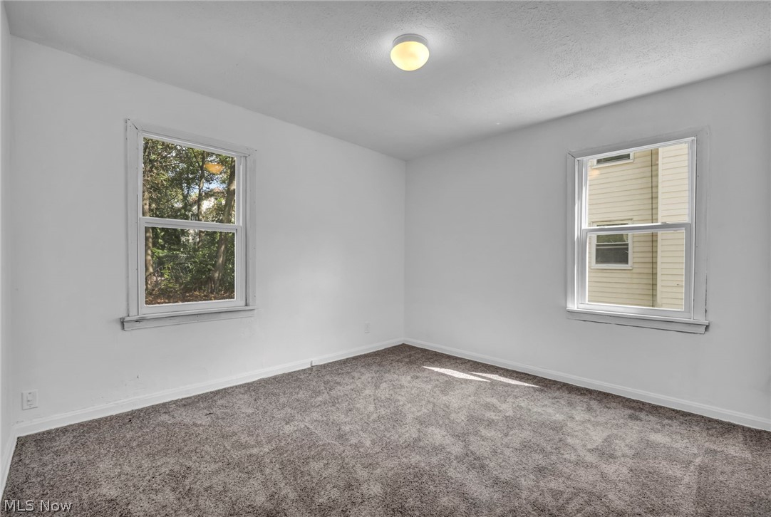 907 Whittier Avenue Akron OH 44320