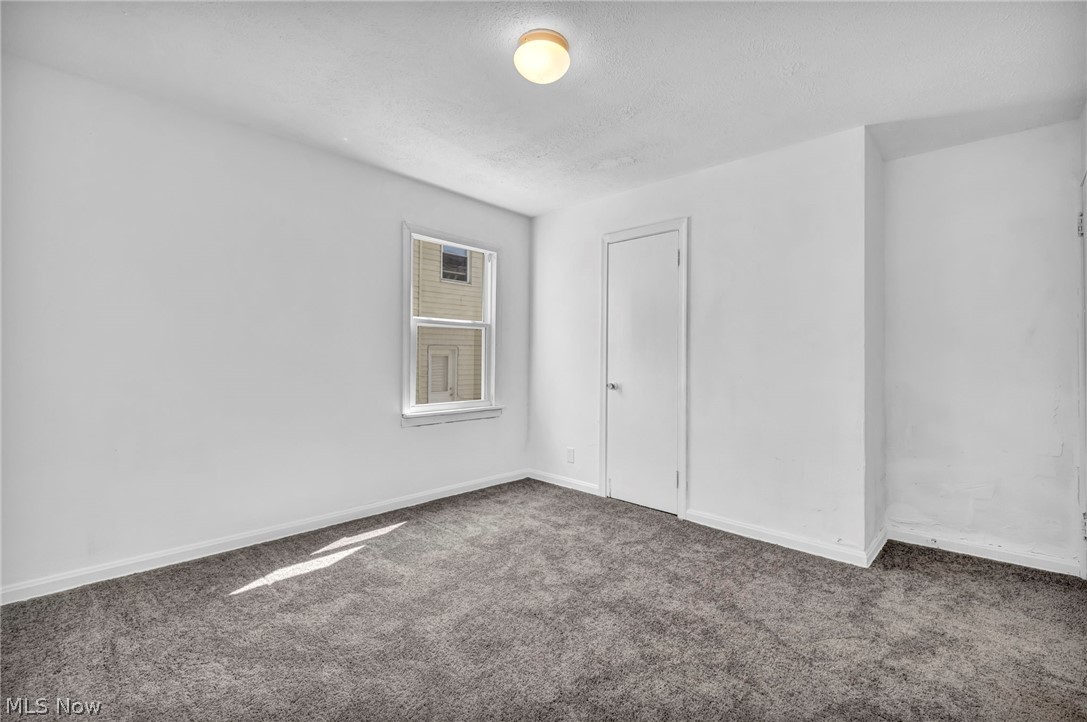 907 Whittier Avenue Akron OH 44320