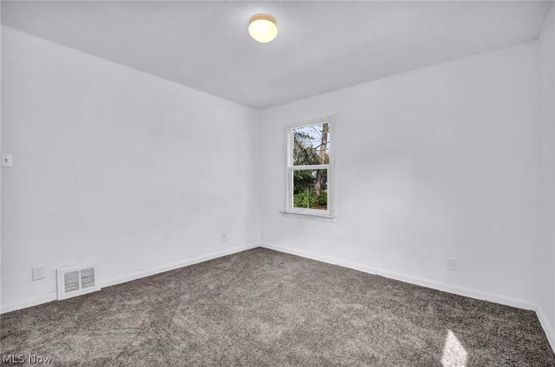 907 Whittier Avenue Akron OH 44320