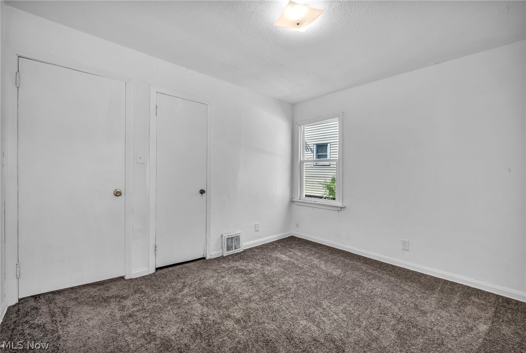 907 Whittier Avenue Akron OH 44320