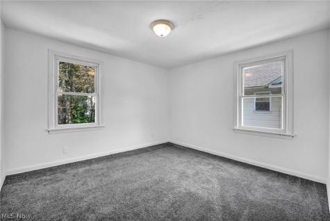 907 Whittier Avenue Akron OH 44320