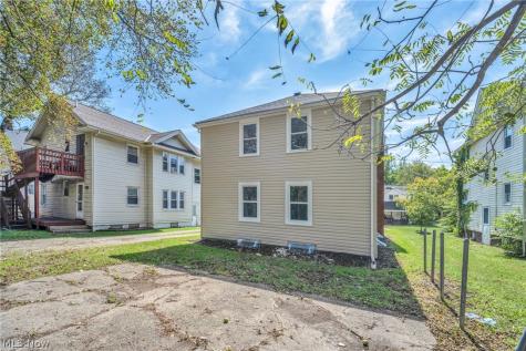 907 Whittier Avenue Akron OH 44320