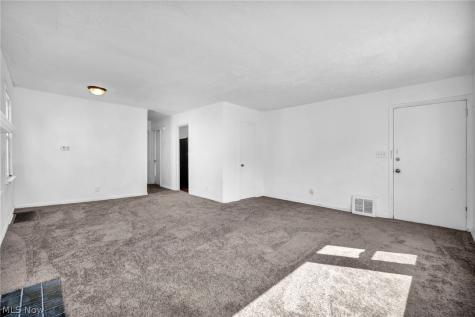 907 Whittier Avenue Akron OH 44320