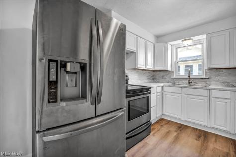 907 Whittier Avenue Akron OH 44320