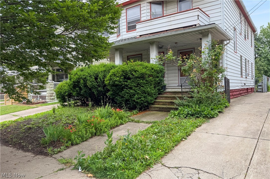 3711 Daisy Avenue Cleveland OH 44109