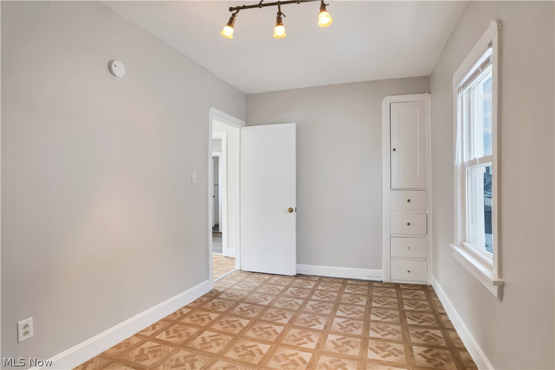 3533 Carlyle Avenue Cleveland OH 44109
