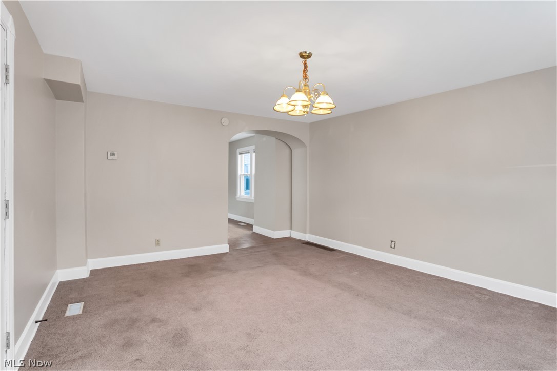 3533 Carlyle Avenue Cleveland OH 44109