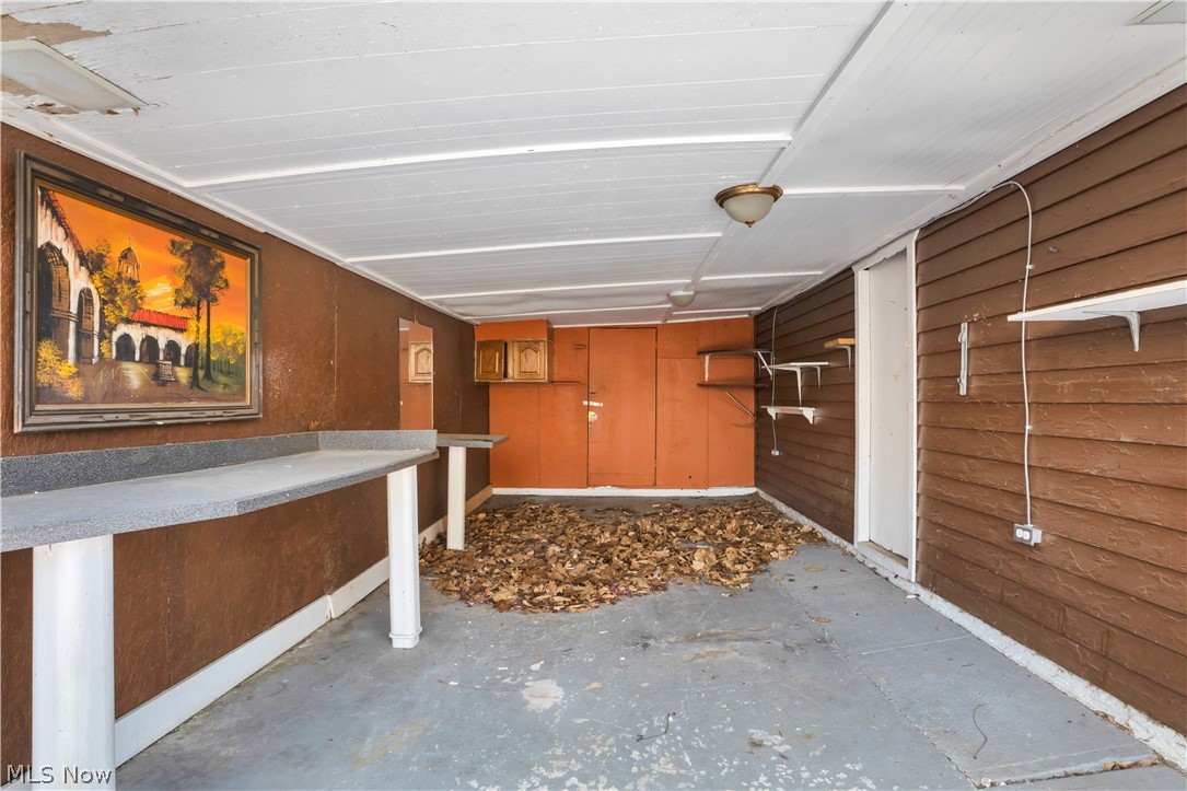 3533 Carlyle Avenue Cleveland OH 44109