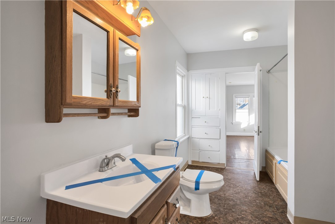 3533 Carlyle Avenue Cleveland OH 44109
