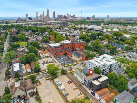 2441 Thurman Avenue Cleveland OH 44113