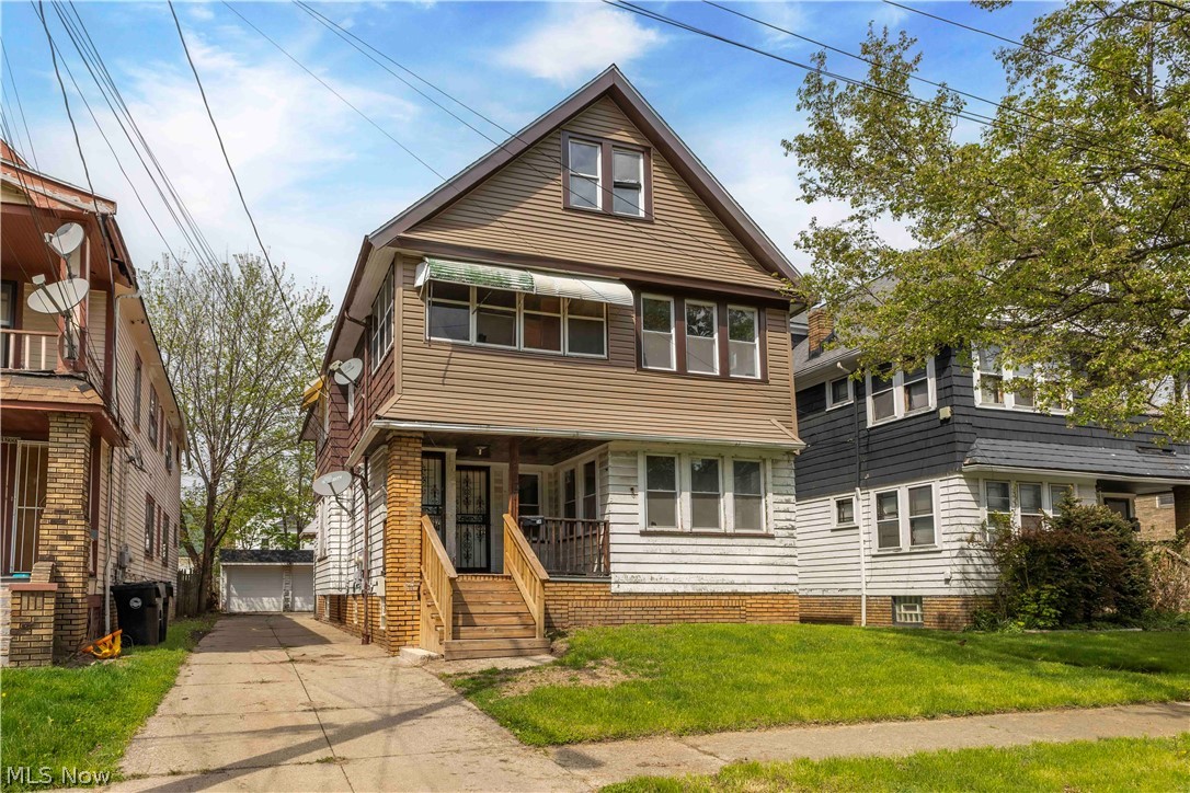 16007 Huntmere Avenue Cleveland OH 44110