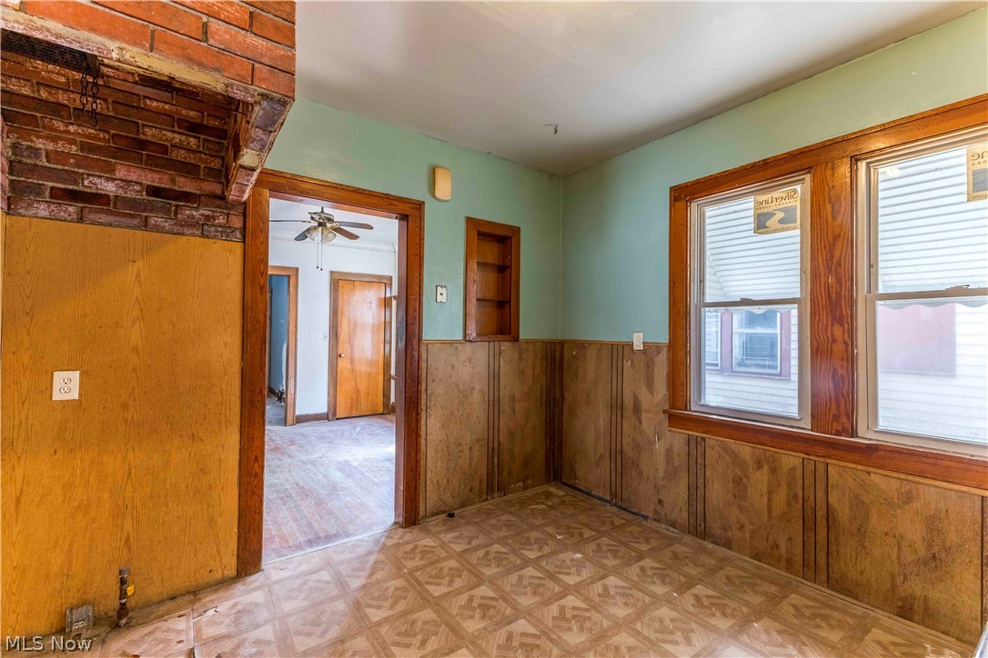 16007 Huntmere Avenue Cleveland OH 44110