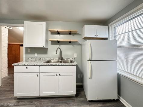 1478 Genesee Road South Euclid OH 44121