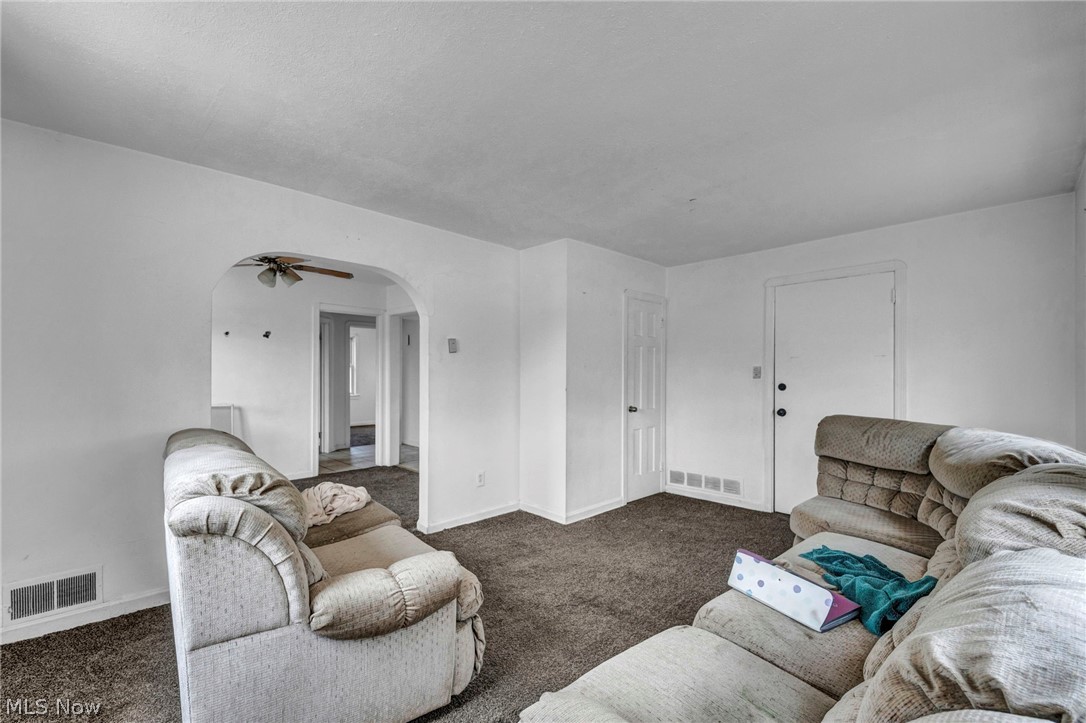 4512 W 150th Street Cleveland OH 44135