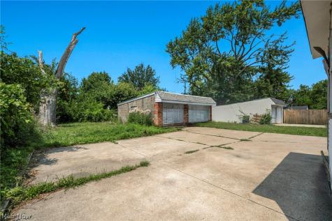 4512 W 150th Street Cleveland OH 44135