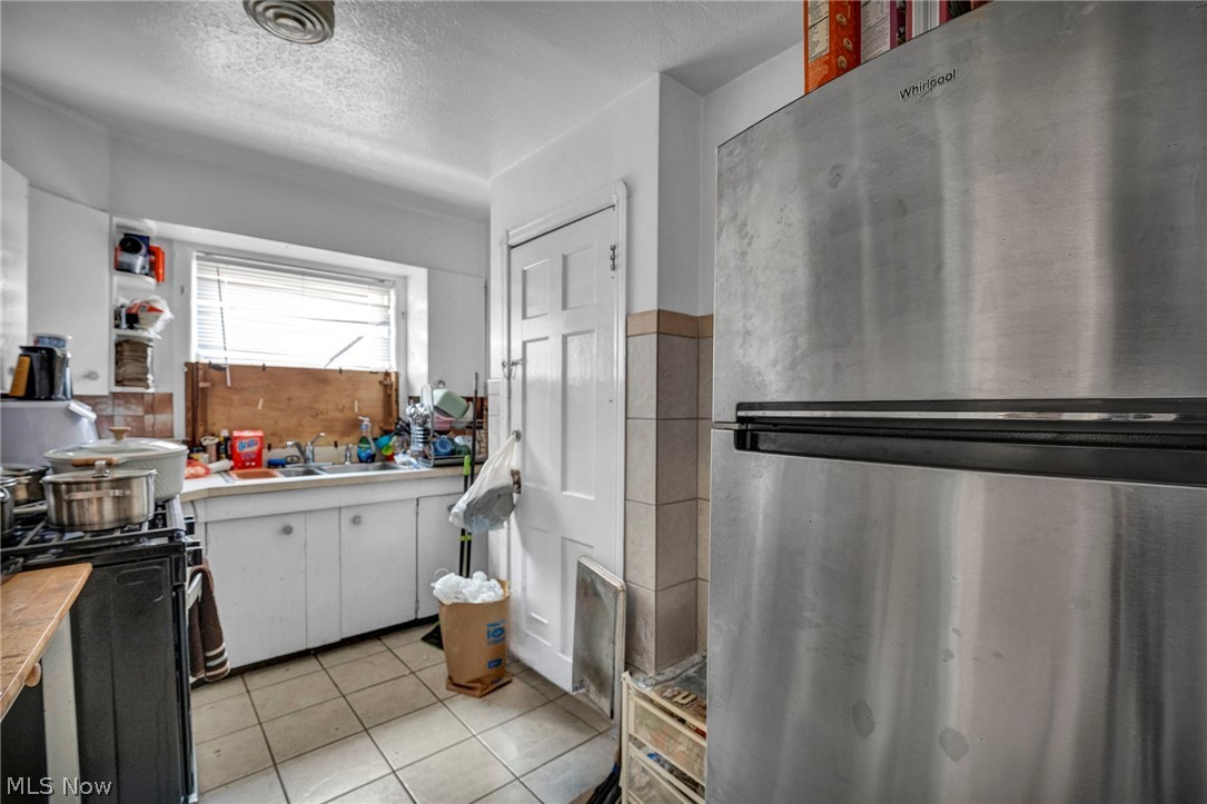 4512 W 150th Street Cleveland OH 44135