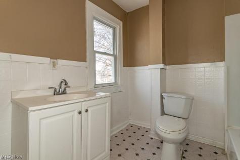 3439 W 65th Street Cleveland OH 44102