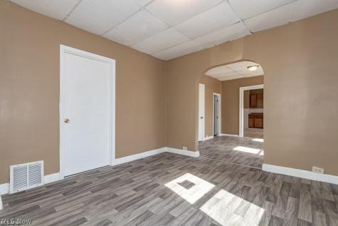 3439 W 65th Street Cleveland OH 44102