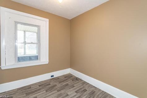3439 W 65th Street Cleveland OH 44102