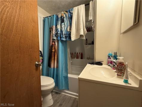 3834 Bosworth Road Cleveland OH 44111