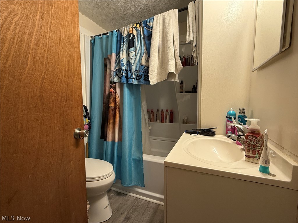 3834 Bosworth Road Cleveland OH 44111