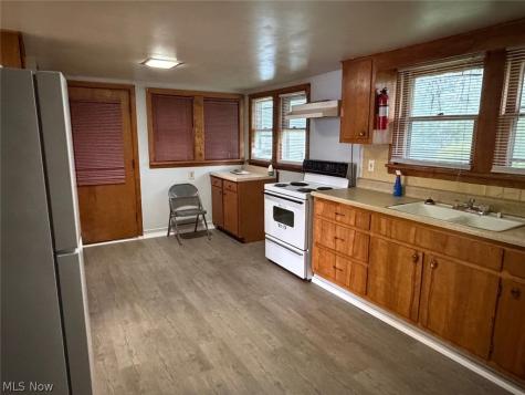 4039 State Route 14 Rootstown OH 44272