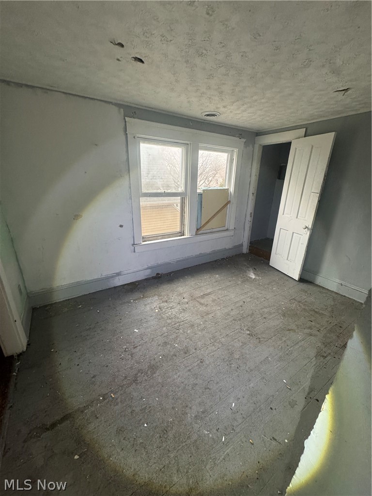 3008 Roanoke Avenue Cleveland OH 44109