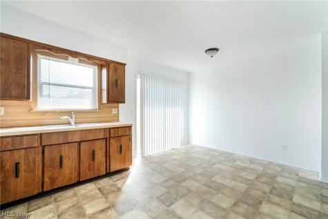 1861 Cloveridge Drive Orrville OH 44667