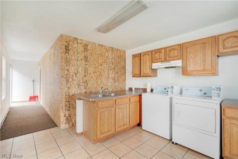 836 Michigan Avenue Youngstown OH 44504