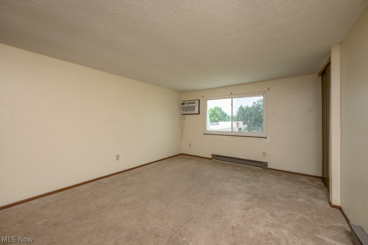 415 W Noble Street East Canton OH 44730