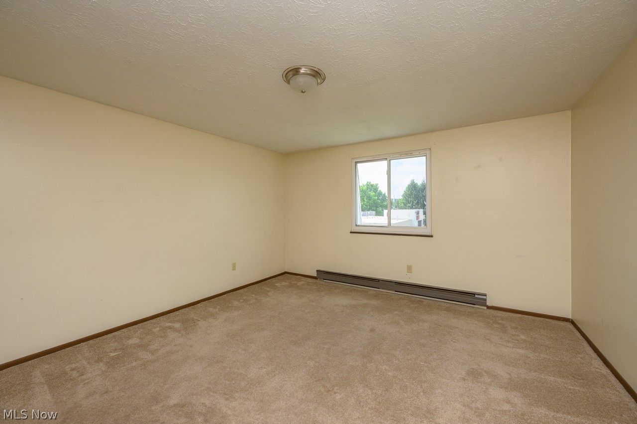 415 W Noble Street East Canton OH 44730