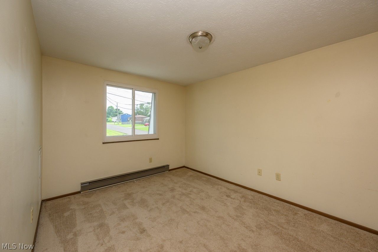 415 W Noble Street East Canton OH 44730