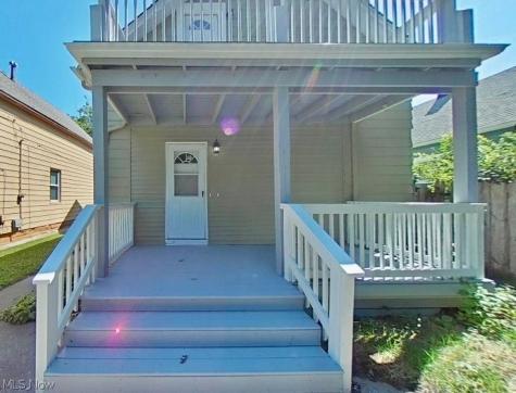 4004 Sackett Avenue Cleveland OH 44109