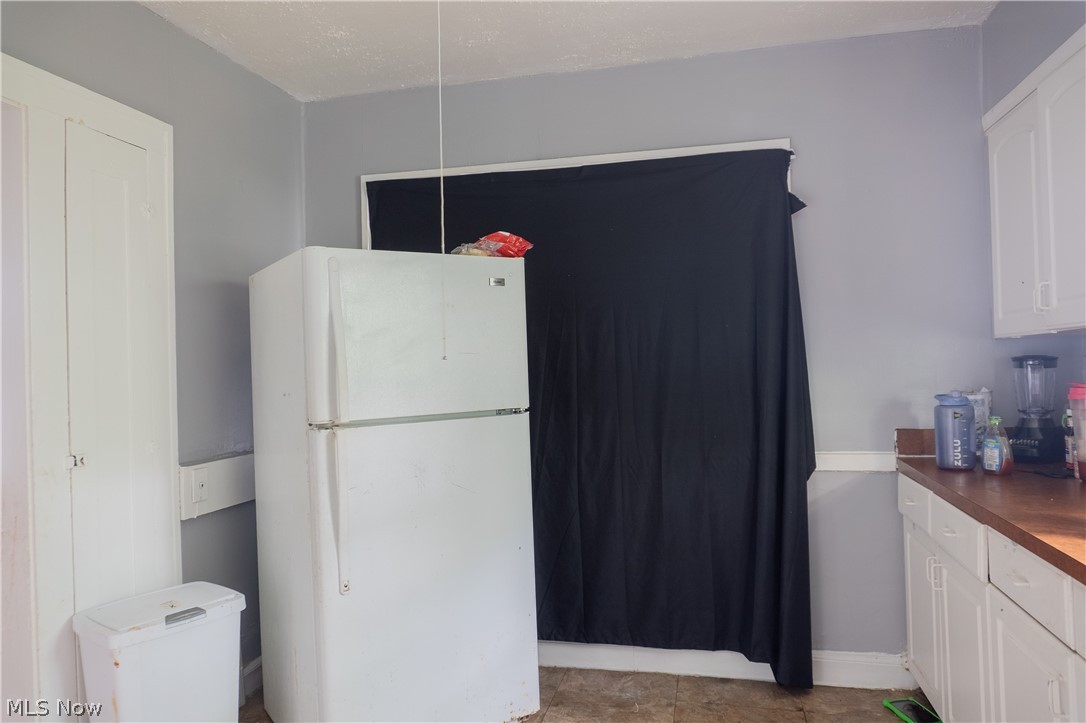 9917 Manor Avenue Cleveland OH 44104