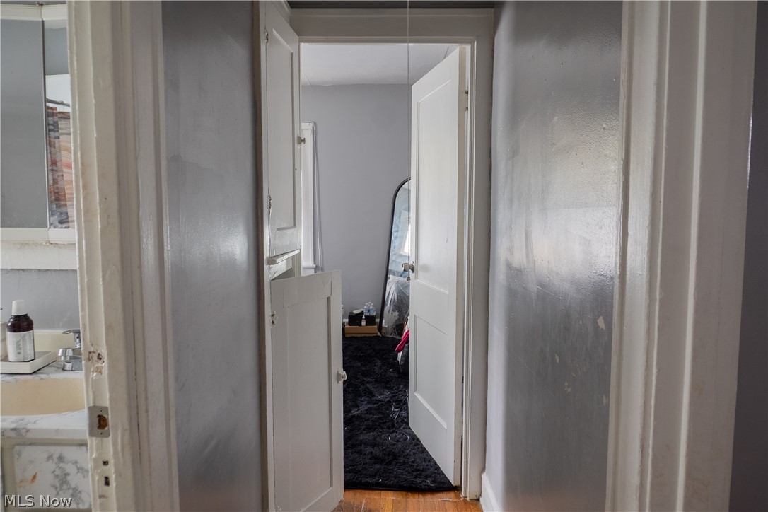 9917 Manor Avenue Cleveland OH 44104