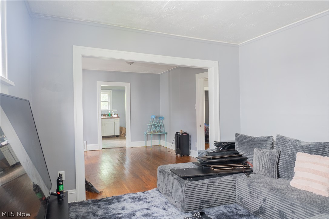 9917 Manor Avenue Cleveland OH 44104