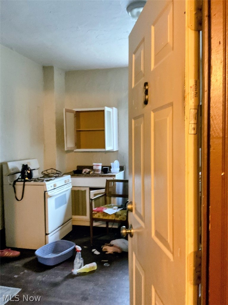 3654 E 53rd Street Cleveland OH 44105