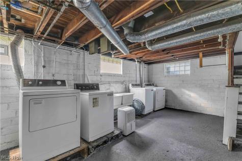4270 Valley Road Cleveland OH 44109