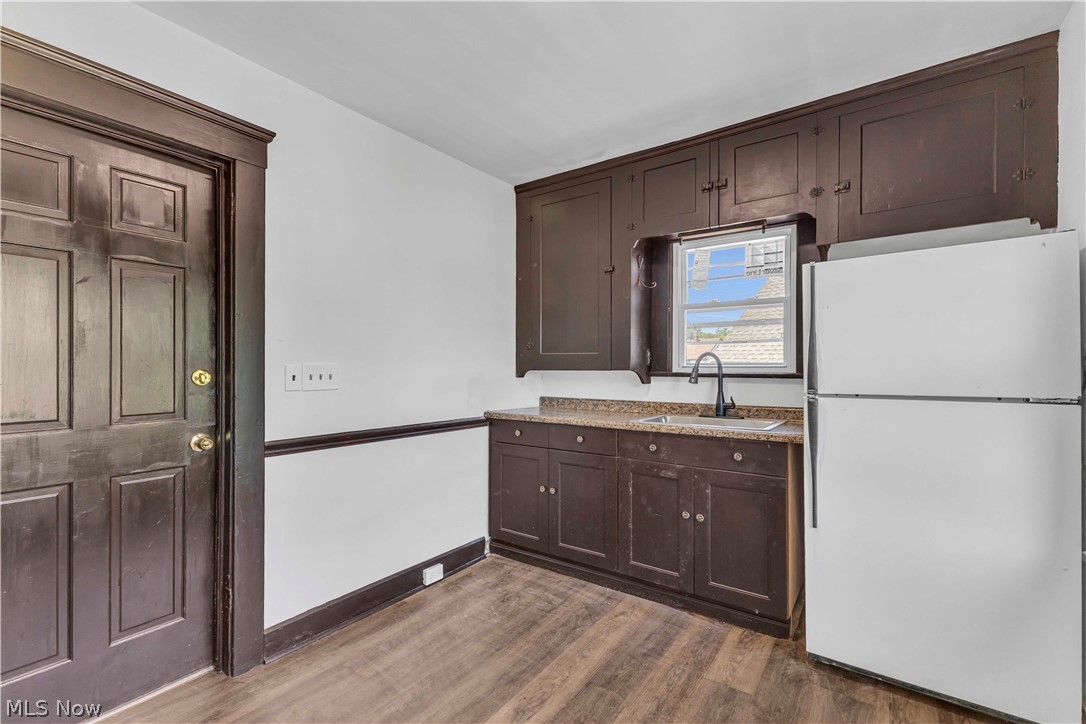 4270 Valley Road Cleveland OH 44109