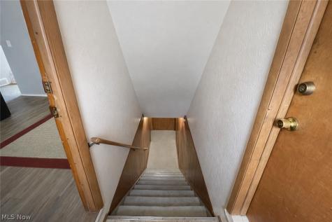 2566 & 2568 Albrecht Avenue Akron OH 44312