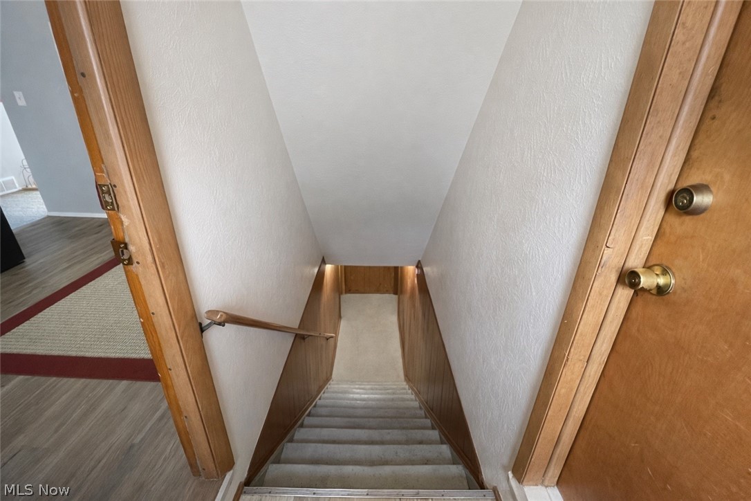 2566 & 2568 Albrecht Avenue Akron OH 44312