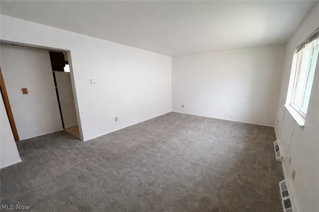 2566 & 2568 Albrecht Avenue Akron OH 44312