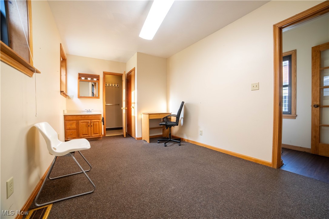 795-796 5th Street Youngstown OH 44471