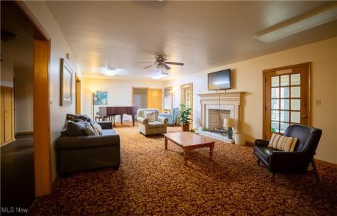 795-796 5th Street Youngstown OH 44471