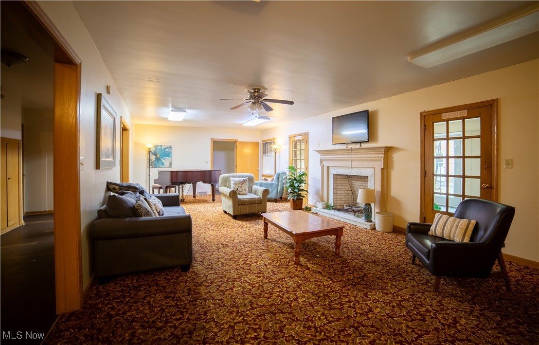 795-796 5th Street Youngstown OH 44471