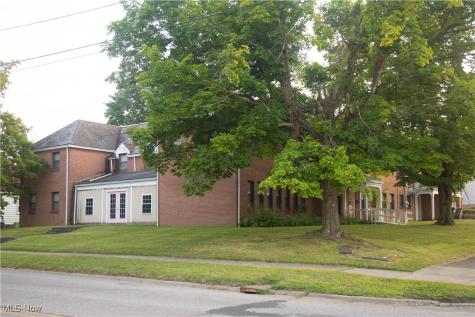 795-796 5th Street Youngstown OH 44471